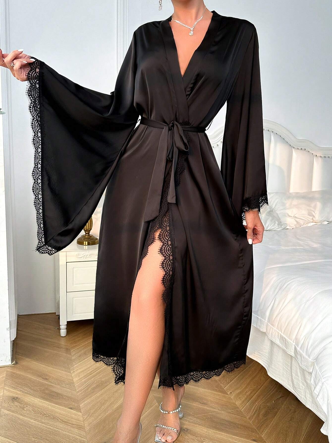 Women Fashionable Lace Trim Black Batwing Sleeve Robe - Black1 Women Fashionable Lace Trim Black Batwing Sleeve Robe - Black1